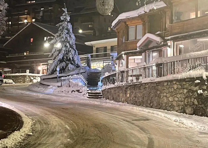 Au Vagabond Апартаменты